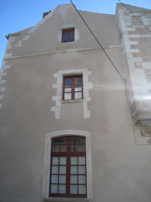 לינה וארוחת בוקר Beaupréau Le Logis Des Tourelles מראה חיצוני תמונה